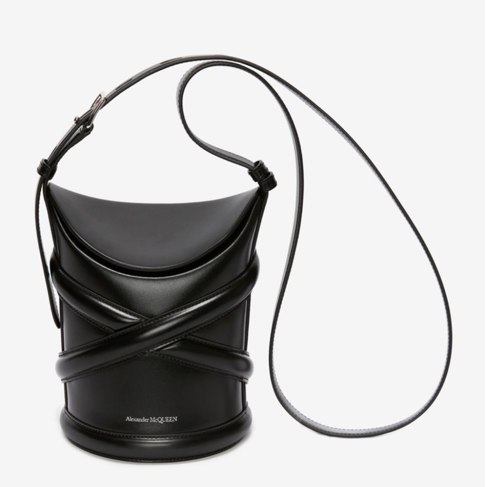 ALEXANDER MCQUEEN
Leather The Curve BAG